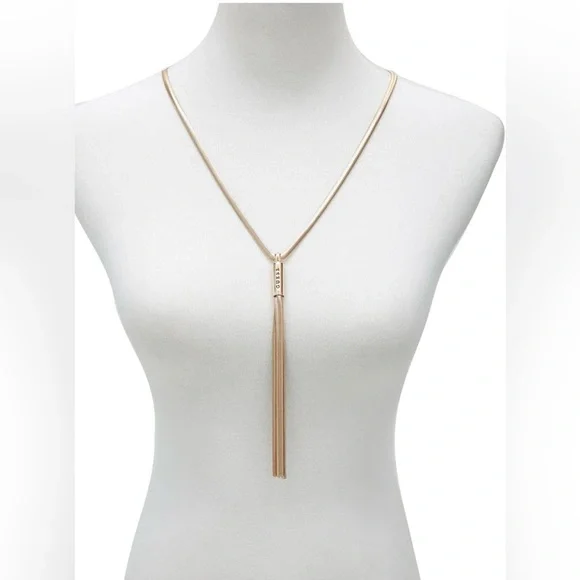 Guess Gold-Tone Logo & Tassel Snake-Chain Lariat Necklace, 28" + 2" exte… - Picture 2 of 6